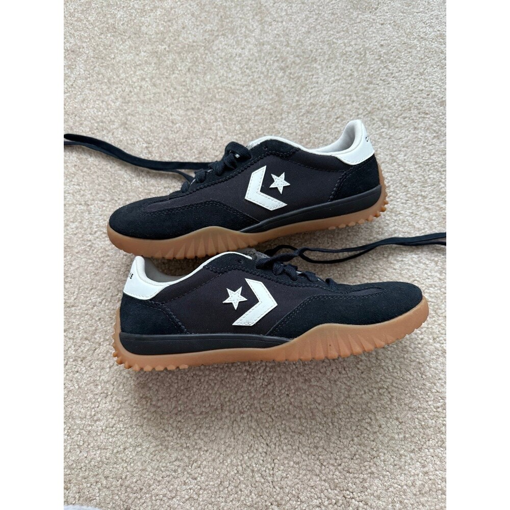 Converse Run Star Trainer Low-Top Black White Egret Gum Honey Womens 6.5 Mens 5